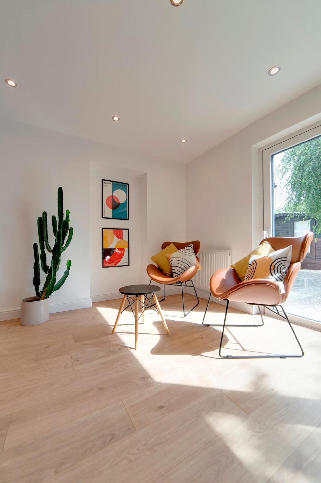 Pass The Keys 49 Byron Square Modern And Spacious 3 Bed Home With Free Parking เคมบริดจ์ ภายนอก รูปภาพ