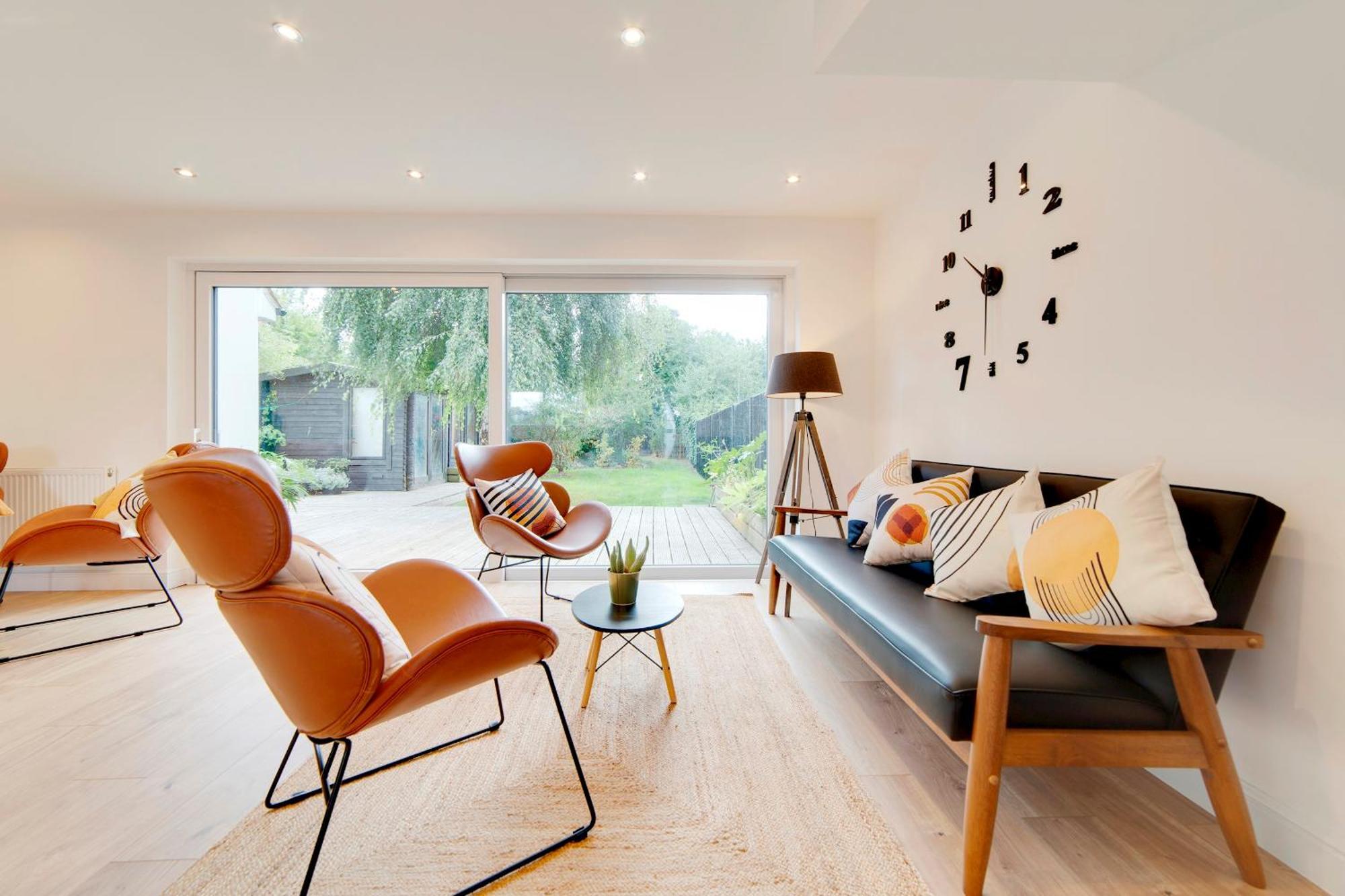 Pass The Keys 49 Byron Square Modern And Spacious 3 Bed Home With Free Parking เคมบริดจ์ ภายนอก รูปภาพ