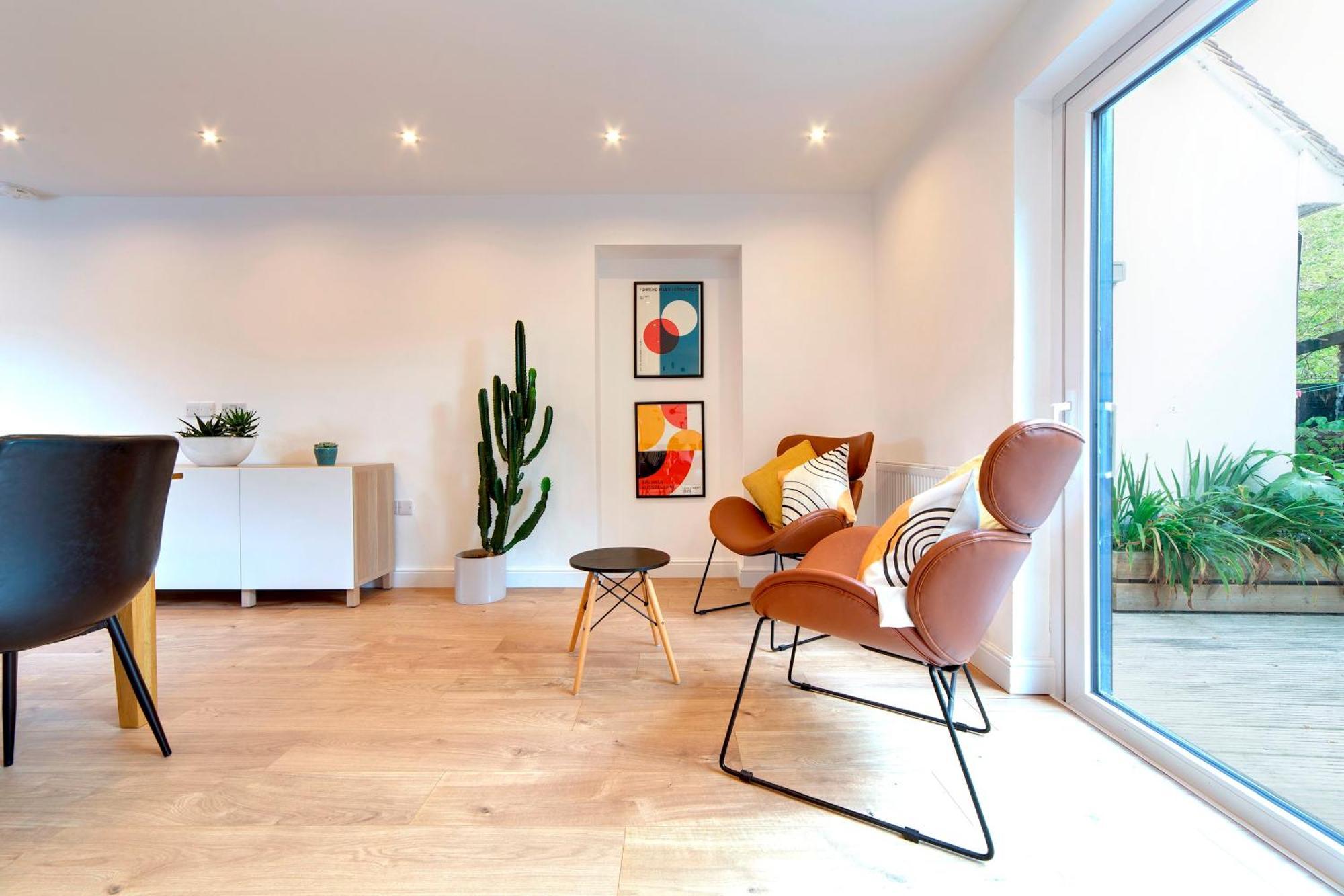 Pass The Keys 49 Byron Square Modern And Spacious 3 Bed Home With Free Parking เคมบริดจ์ ภายนอก รูปภาพ